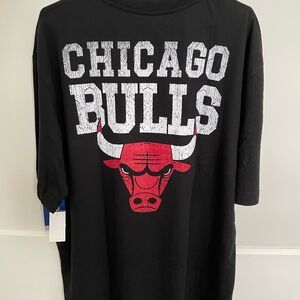 Chicago Bulls Black Short Sleeve Tee